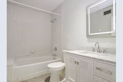51 Forest Avenue #19, Old Greenwich, CT 06870 - Photo 15