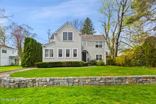 71 S Park Ave, Old Greenwich, CT 06870 - Photo 1