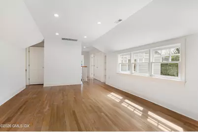 71 S Park Avenue, Old Greenwich, CT 06870 - Photo 13