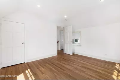 71 S Park Avenue, Old Greenwich, CT 06870 - Photo 21
