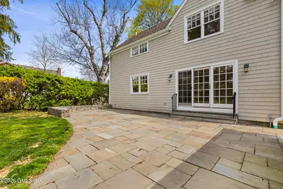 71 S Park Avenue, Old Greenwich, CT 06870 - Photo 25