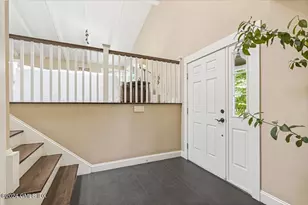70 Gregory Rd, Greenwich, CT 06807 - Photo 3
