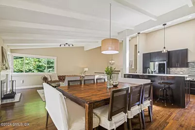 70 Gregory Road, Greenwich, CT 06807 - Photo 7