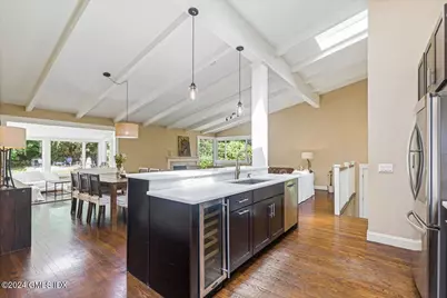 70 Gregory Road, Greenwich, CT 06807 - Photo 9