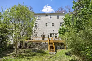 300 Bruce Park Ave, Greenwich, CT 06830 - Photo 31