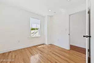 300 Bruce Park Ave, Greenwich, CT 06830 - Photo 17