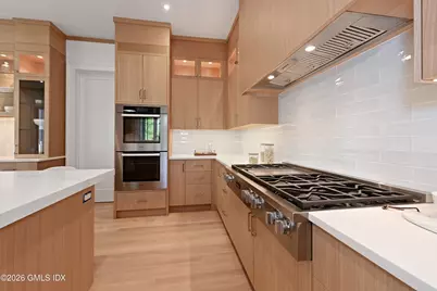 110 Sheephill Road, Greenwich, CT 06878 - Photo 9