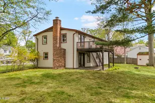 22 Carrona Dr, Greenwich, CT 06878 - Photo 21