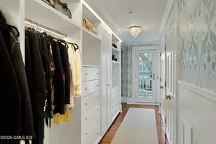 2 Sylvan Ln, Old Greenwich, CT 06870 - Photo 17