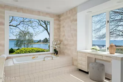 553 Indian Field Road, Greenwich, CT 06830 - Photo 15