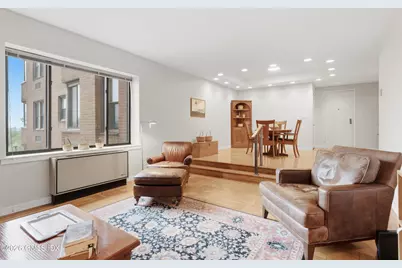 40 W Elm Street #2M, Greenwich, CT 06830 - Photo 11