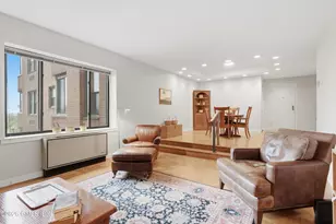 40 W Elm St, Greenwich, CT 06830 - Photo 11