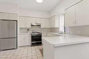 40 W Elm St, Greenwich, CT 06830 - Photo 17