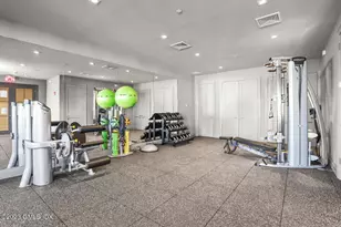 88 S Water St, Greenwich, CT 06830 - Photo 17