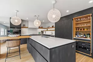 74 Long Meadow Rd, Greenwich, CT 06878 - Photo 11