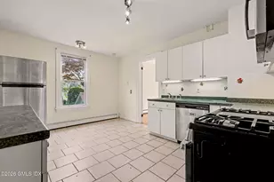 32 Chapel St, Greenwich, CT 06831 - Photo 7