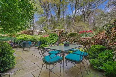 195 Old Mill Road, Greenwich, CT 06831 - Photo 15