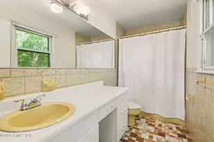15A Hickory Dr, Greenwich, CT 06831 - Photo 17