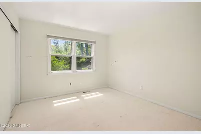 15A Hickory Drive, Greenwich, CT 06831 - Photo 13