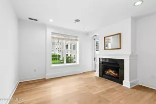 77 Havemeyer Ln, Stamford, CT 06902 - Photo 9