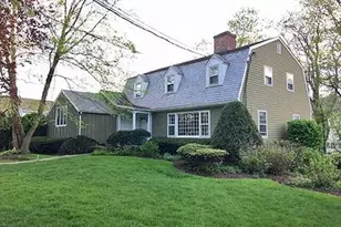 14 Shoal Point Ln, Greenwich, CT 06878 - Photo 3