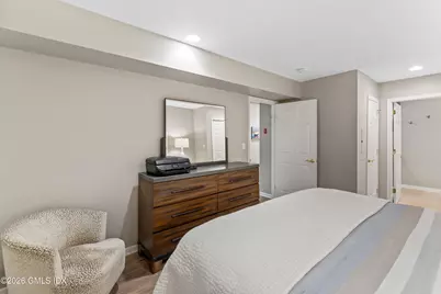 351 Pemberwick Road #818, Greenwich, CT 06831 - Photo 13