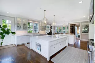 37 Burying Hill Rd, Greenwich, CT 06831 - Photo 9