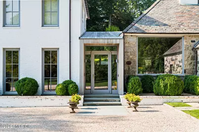 306 Round Hill Road, Greenwich, CT 06831 - Photo 3