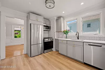4 Highview Avenue, Old Greenwich, CT 06870 - Photo 11