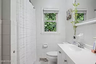 37 Pemberwick Rd, Greenwich, CT 06831 - Photo 9