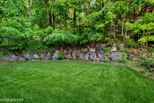 37 Pemberwick Rd, Greenwich, CT 06831 - Photo 13