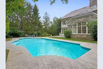 25 Chieftans Road, Greenwich, CT 06831 - Photo 3