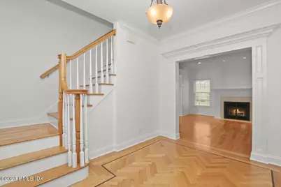 8 Rippowam Road #B, Greenwich, CT 06807 - Photo 5
