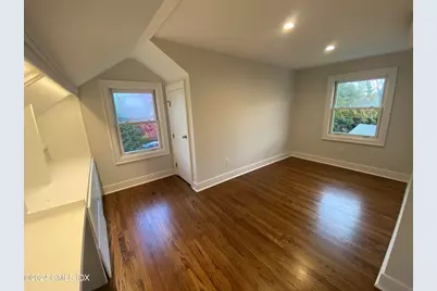 124 Shore Road, Old Greenwich, CT 06870 - Photo 17
