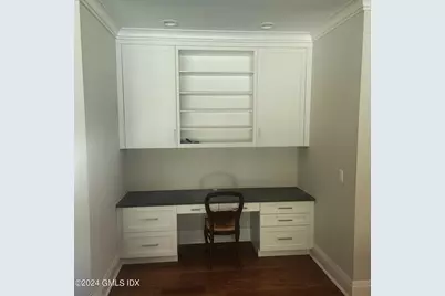 2 Loch Lane, Greenwich, CT 06830 - Photo 17