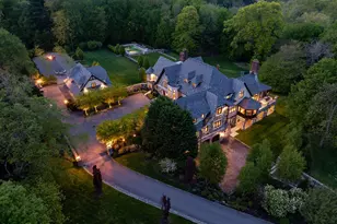 19 Khakum Dr, Greenwich, CT 06831 - Photo 3