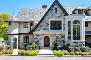 19 Khakum Dr, Greenwich, CT 06831 - Photo 39