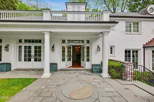 183 E Putnam Ave, Greenwich, CT 06830 - Photo 27