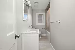 81 Cos Cob Ave, Greenwich, CT 06807 - Photo 13