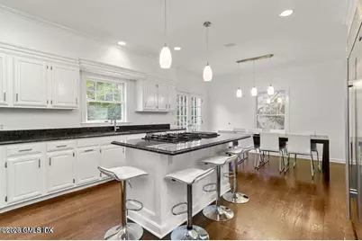 26 Round Hill Road, Greenwich, CT 06831 - Photo 13