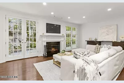26 Round Hill Road, Greenwich, CT 06831 - Photo 9