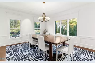 26 Round Hill Road, Greenwich, CT 06831 - Photo 5