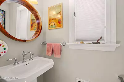 5 Lockwood Drive, Old Greenwich, CT 06870 - Photo 7