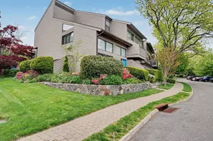 1465 E Putnam Ave, Old Greenwich, CT 06870 - Photo 17