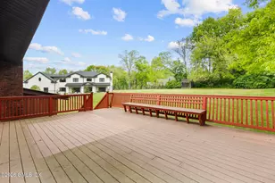 61 Angus Rd N, Greenwich, CT 06831 - Photo 19
