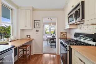 2 Putnam Hill, Greenwich, CT 06830 - Photo 19