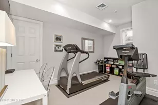 24 Orchard Pl, Greenwich, CT 06830 - Photo 29