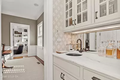 24 Orchard Place #B, Greenwich, CT 06830 - Photo 9