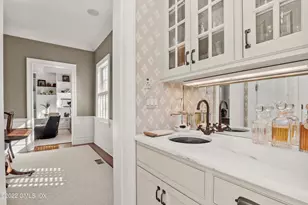 24 Orchard Pl, Greenwich, CT 06830 - Photo 9