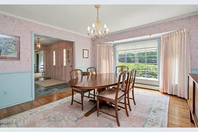 45 Carriage Drive, Stamford, CT 06902 - Photo 7